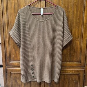 Perseption Brown Ribbed Short Sleeve Tee